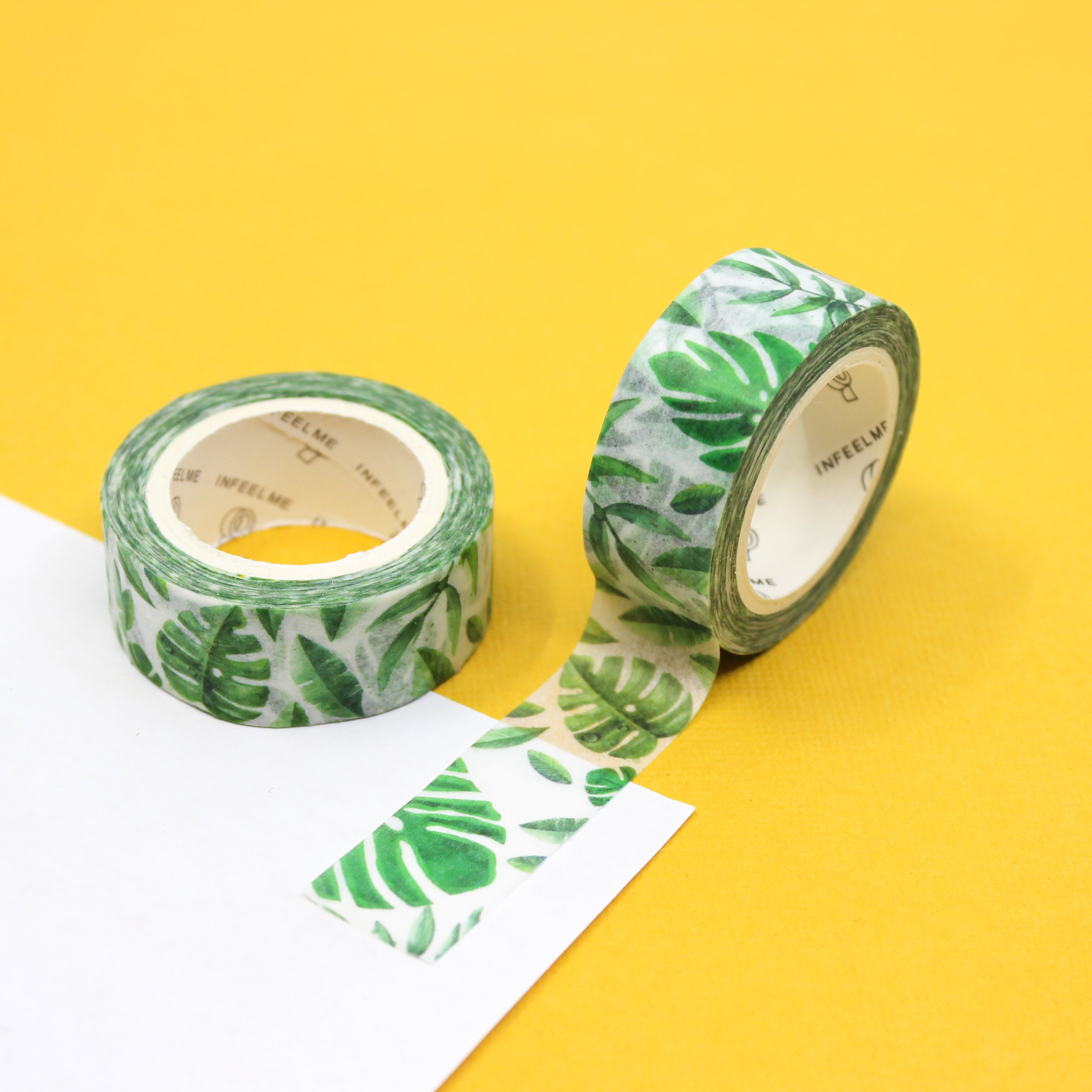 This pretty monstera green palm leaf tape is a vibrant pattern perfect for your BUJO and craft projects. Spring is in the air with this gorgeous tape from BBB Supplies Craft Shop.